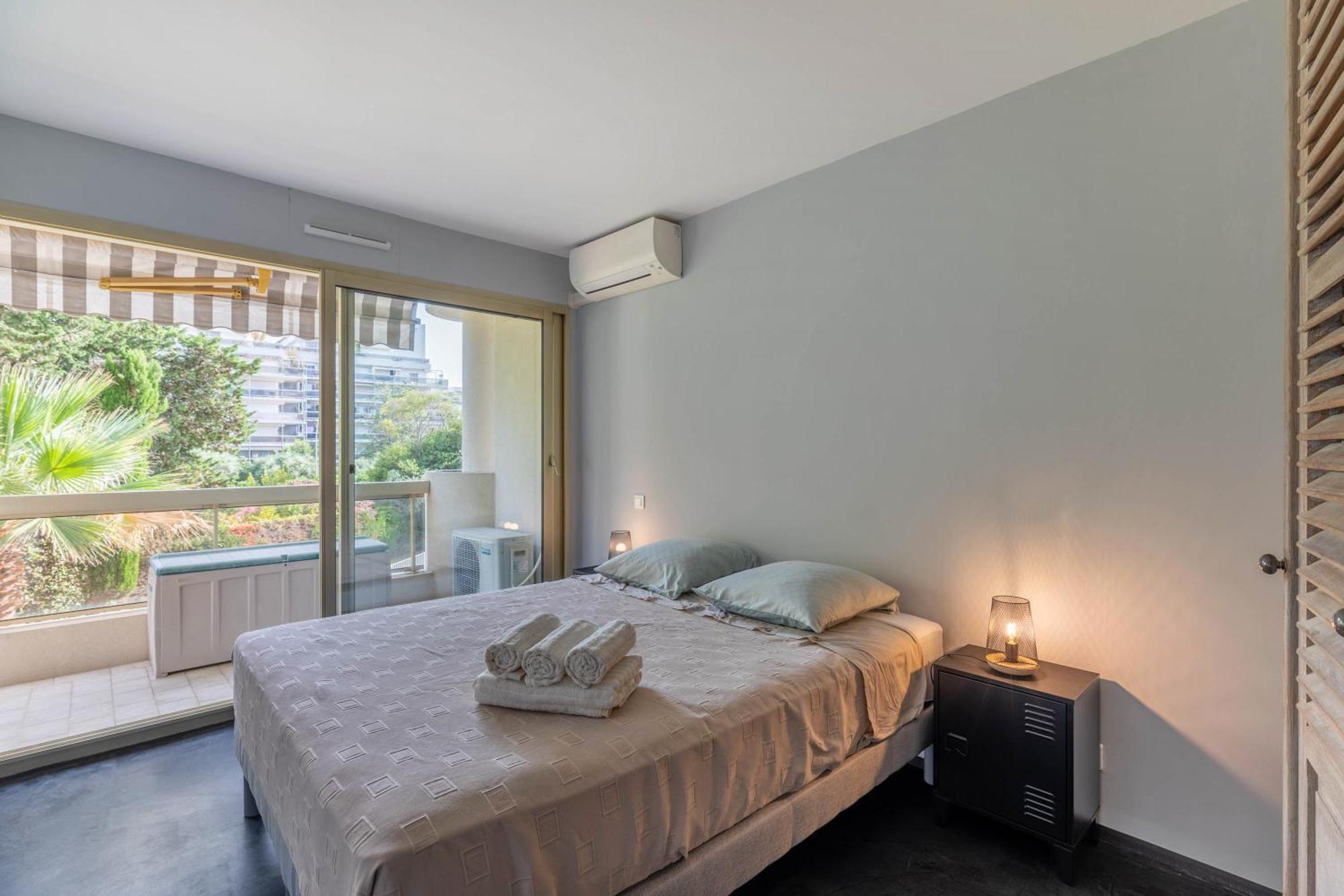Apartamento Tanit Piscine, 6 Couchages, Parking Antibes Exterior foto